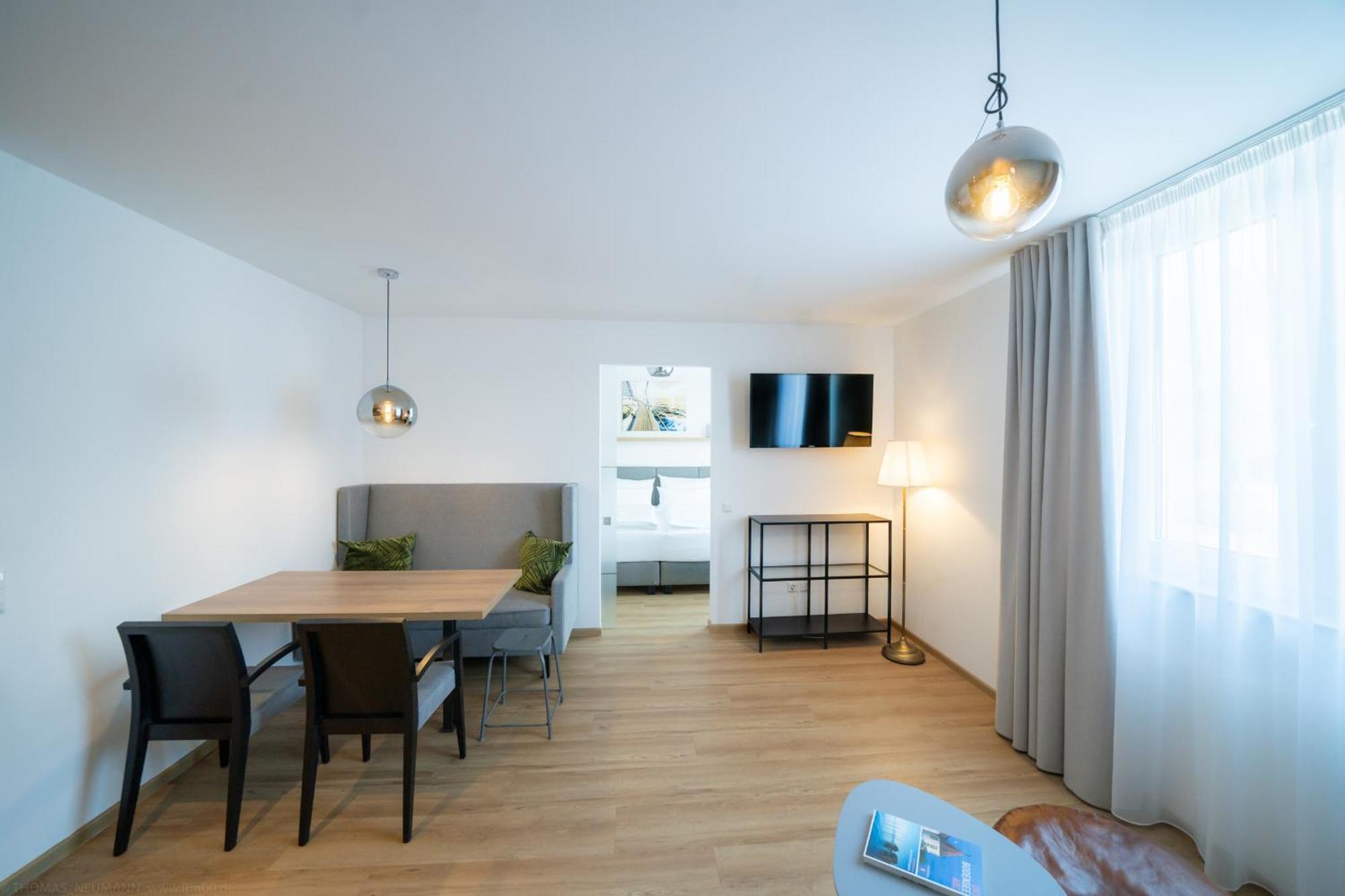 Bodenseezeit Apartmenthotel Garni ลินเดา ภายนอก รูปภาพ