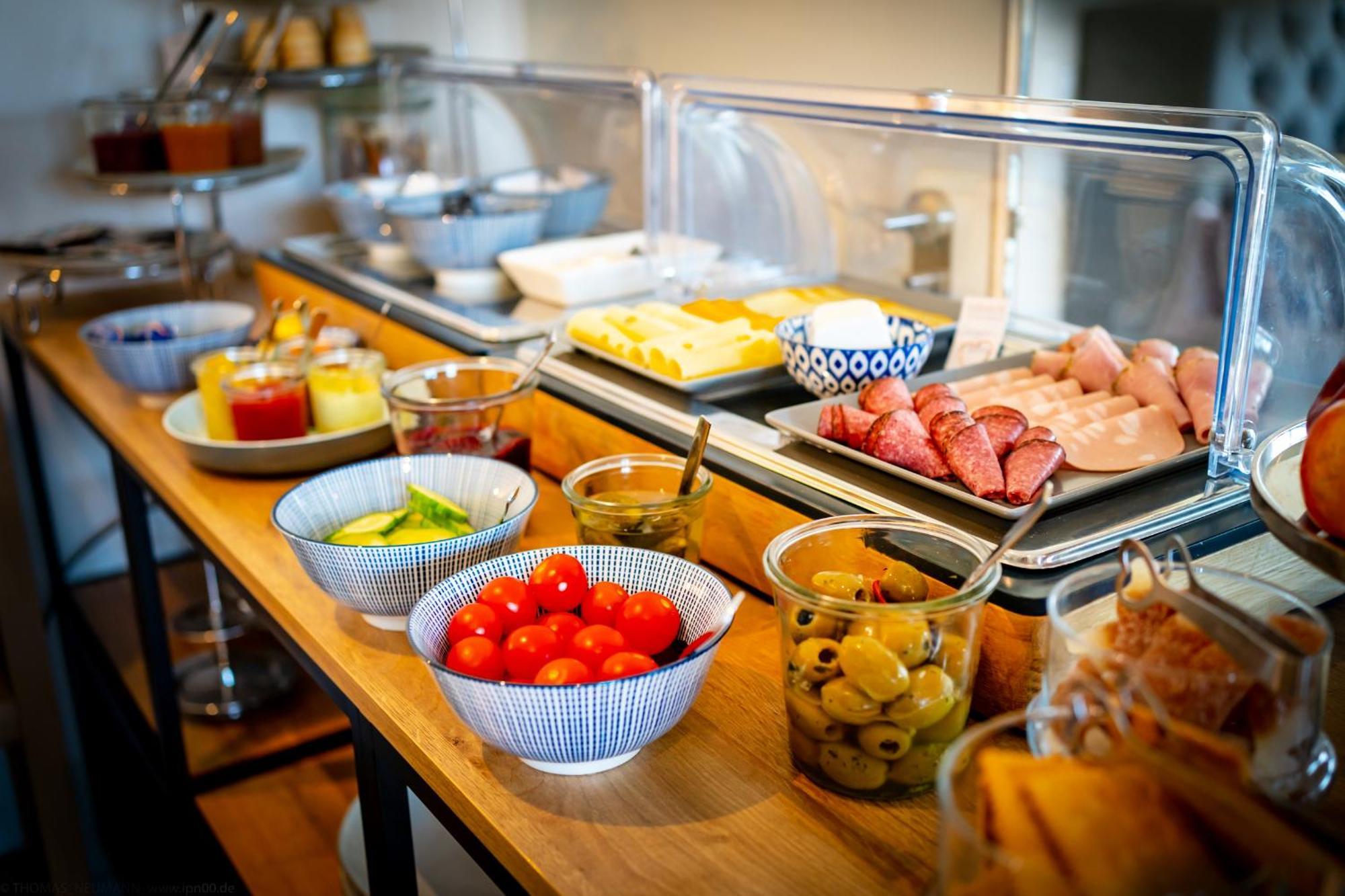 Bodenseezeit Apartmenthotel Garni ลินเดา ภายนอก รูปภาพ